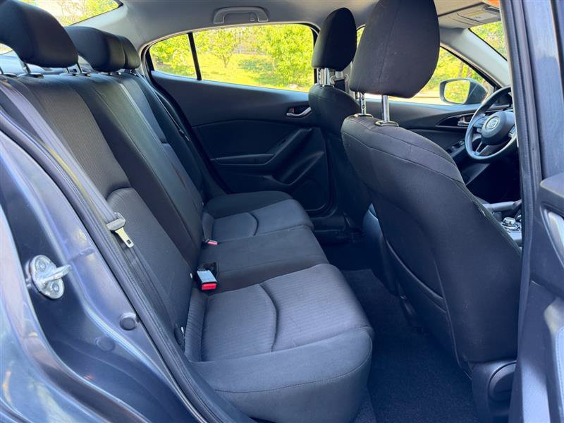Used 2015 MAZDA MAZDA3 i Touring FWD image 43