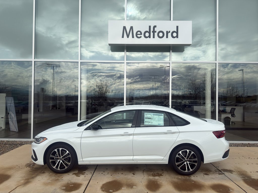 New 2026 Volkswagen Jetta Sport image 7