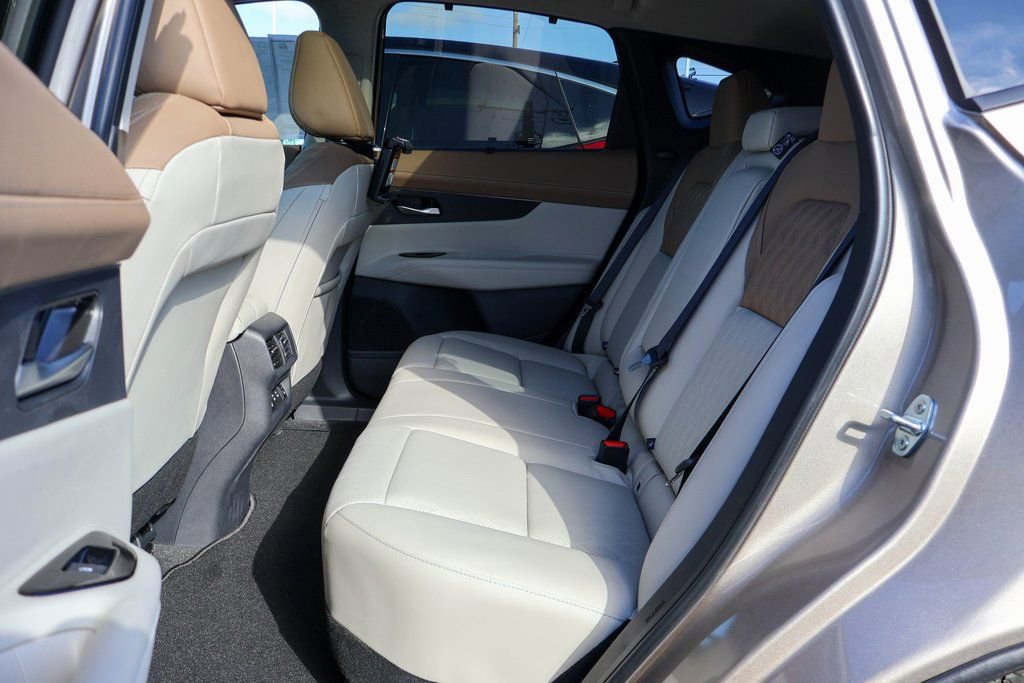 New 2026 Nissan Murano Platinum image 8