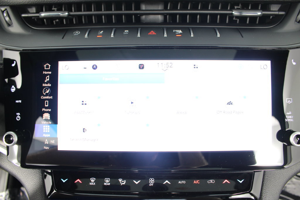 New 2027 Jeep Grand Cherokee Limited AWD/4WD image 4
