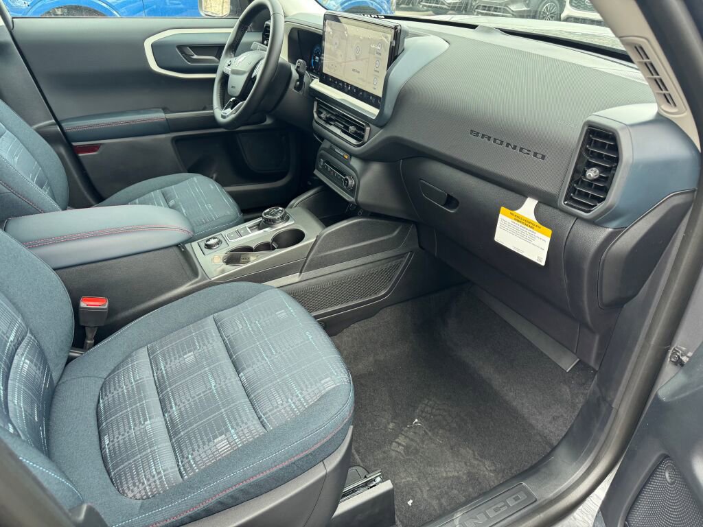 New 2025 Ford Bronco Sport Heritage w/ Convenience Package image 13