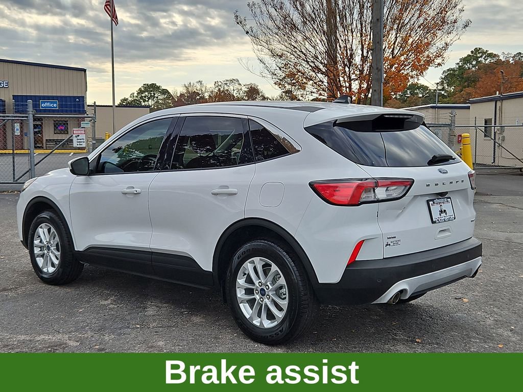 Used 2021 Ford Escape SE image 5