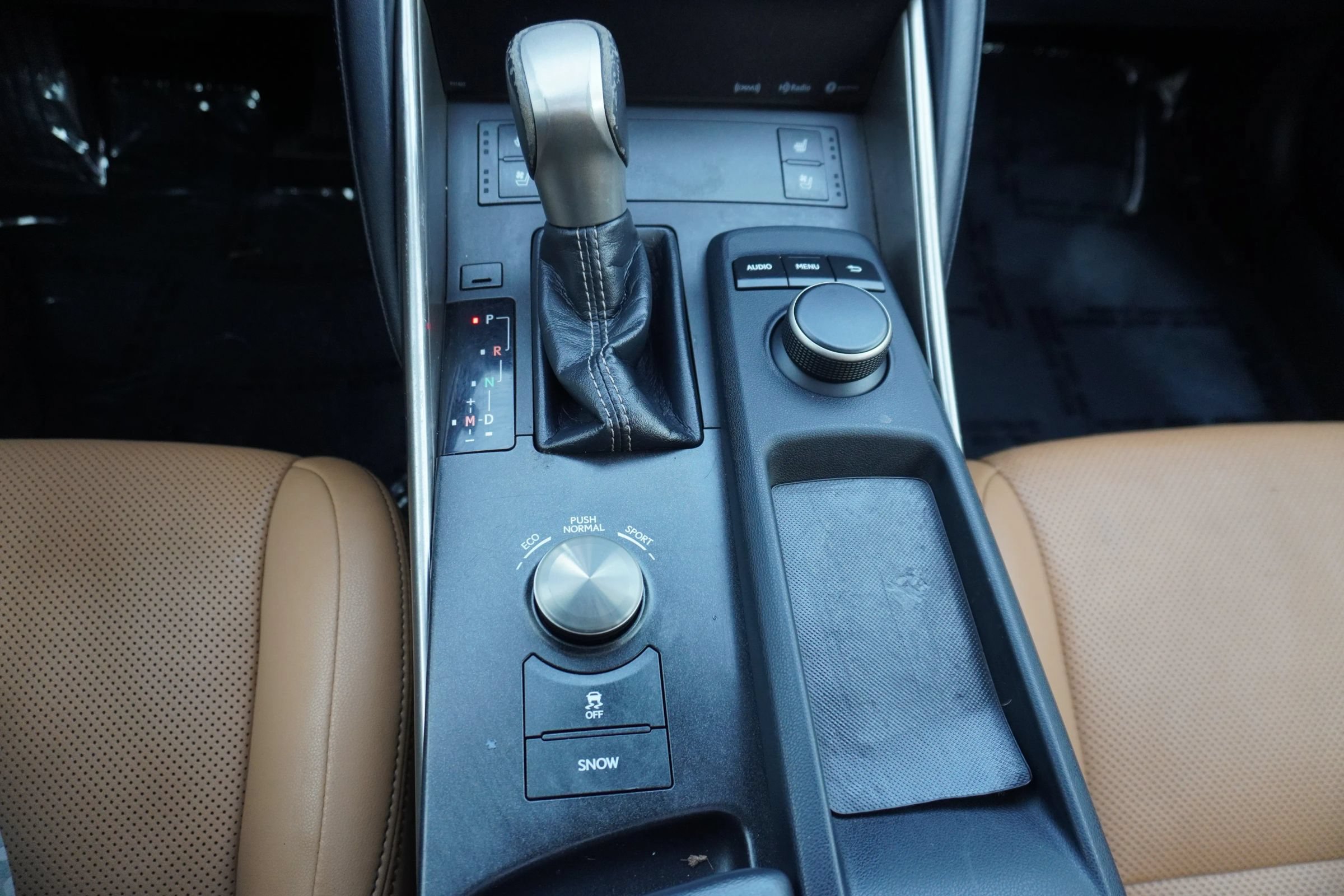 Used 2017 Lexus IS 200t w/ Premium Package RWD image 22