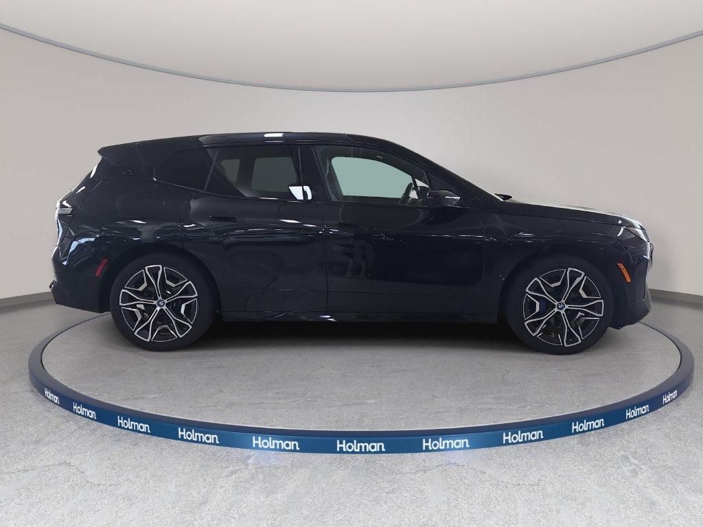 Certified 2024 BMW iX xDrive50 w/ Sport Package AWD/4WD image 4