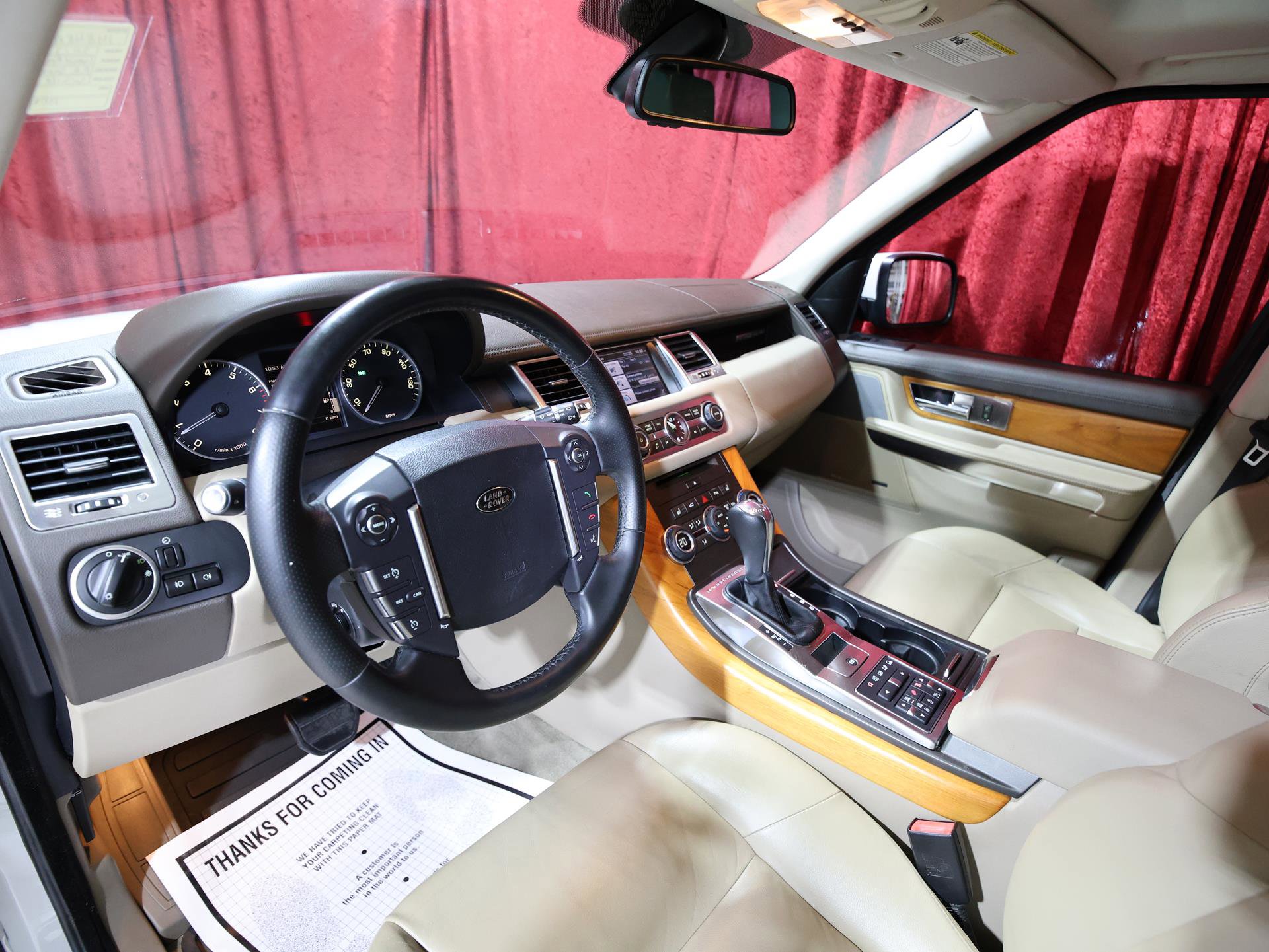 Used 2013 Land Rover Range Rover Sport HSE image 12