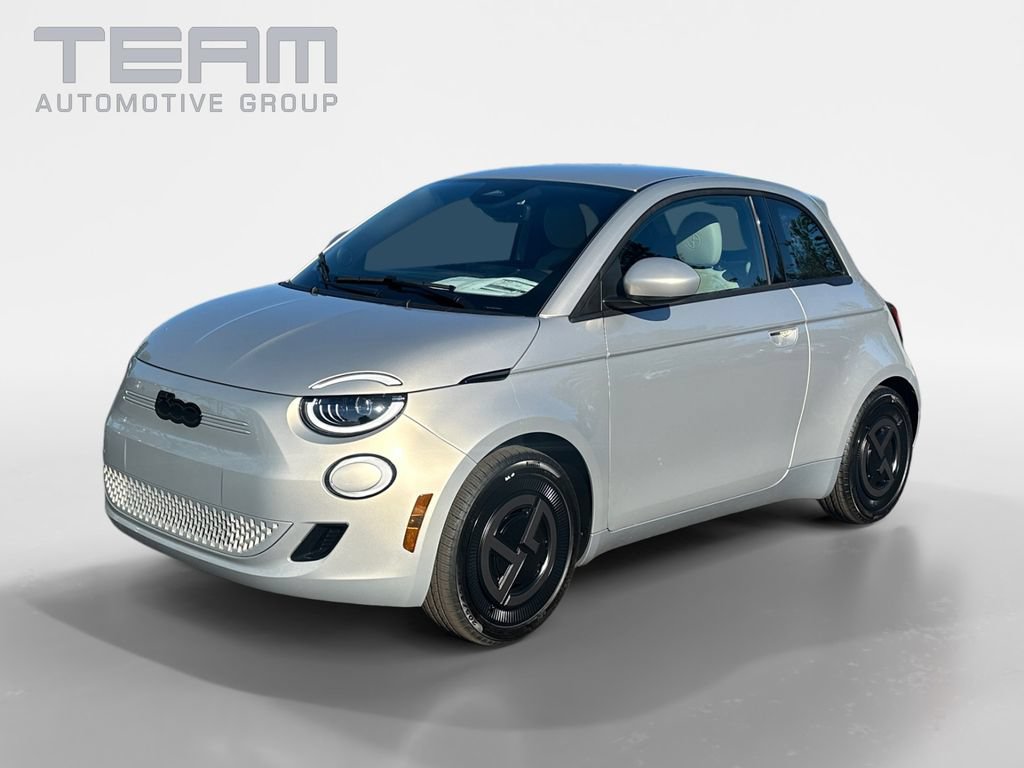New 2025 FIAT 500 e FWD image 3