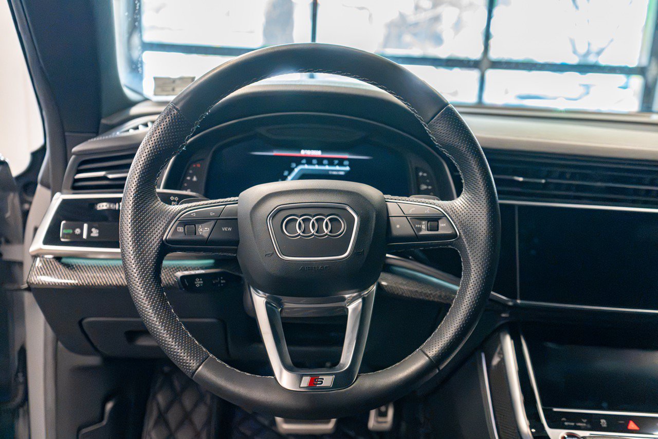 Used 2023 Audi SQ8 Prestige AWD/4WD image 34
