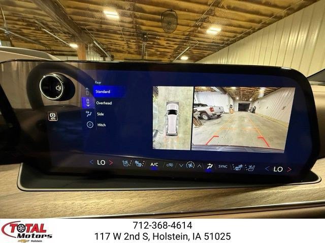 New 2026 Chevrolet Tahoe High Country w/ Sun And Tow Package AWD/4WD image 27