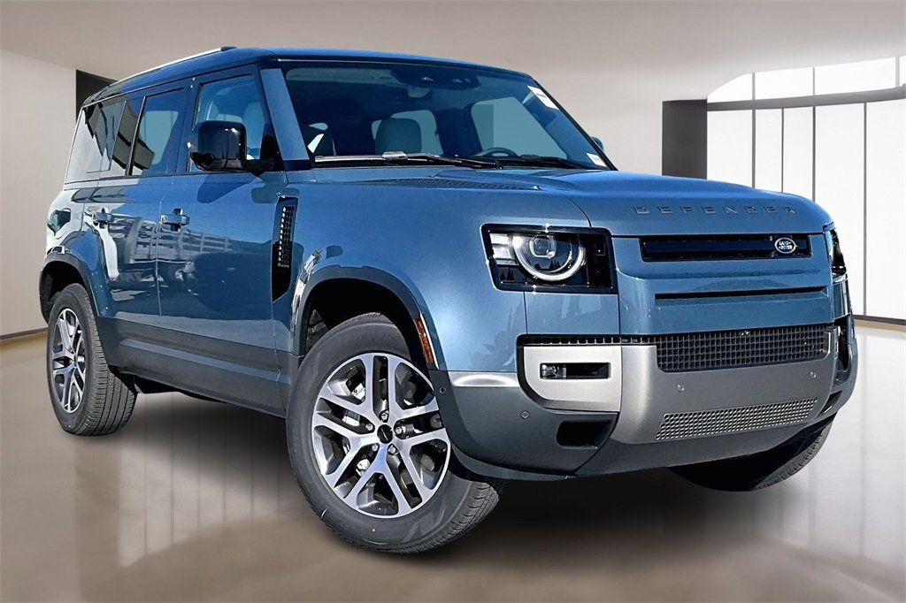 New 2026 Land Rover Defender 110 S image 2