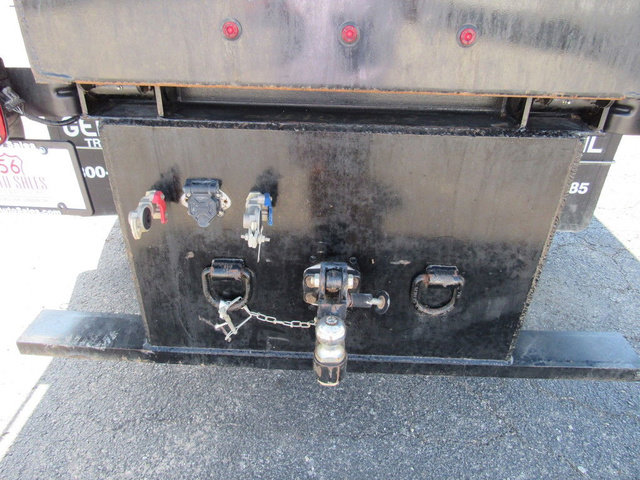 Used 2022 Ford F750 2WD Regular Cab Super Duty image 18