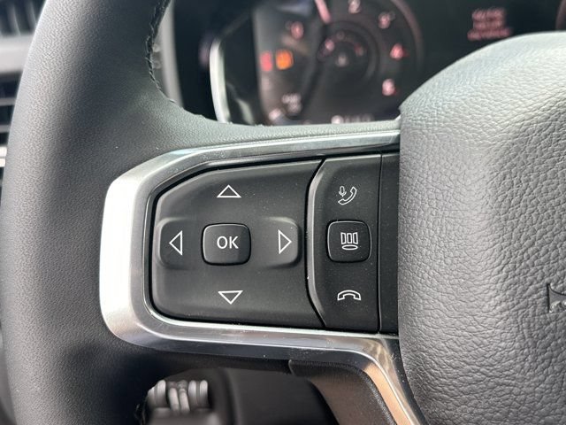 New 2026 RAM 3500 Laramie AWD/4WD image 24