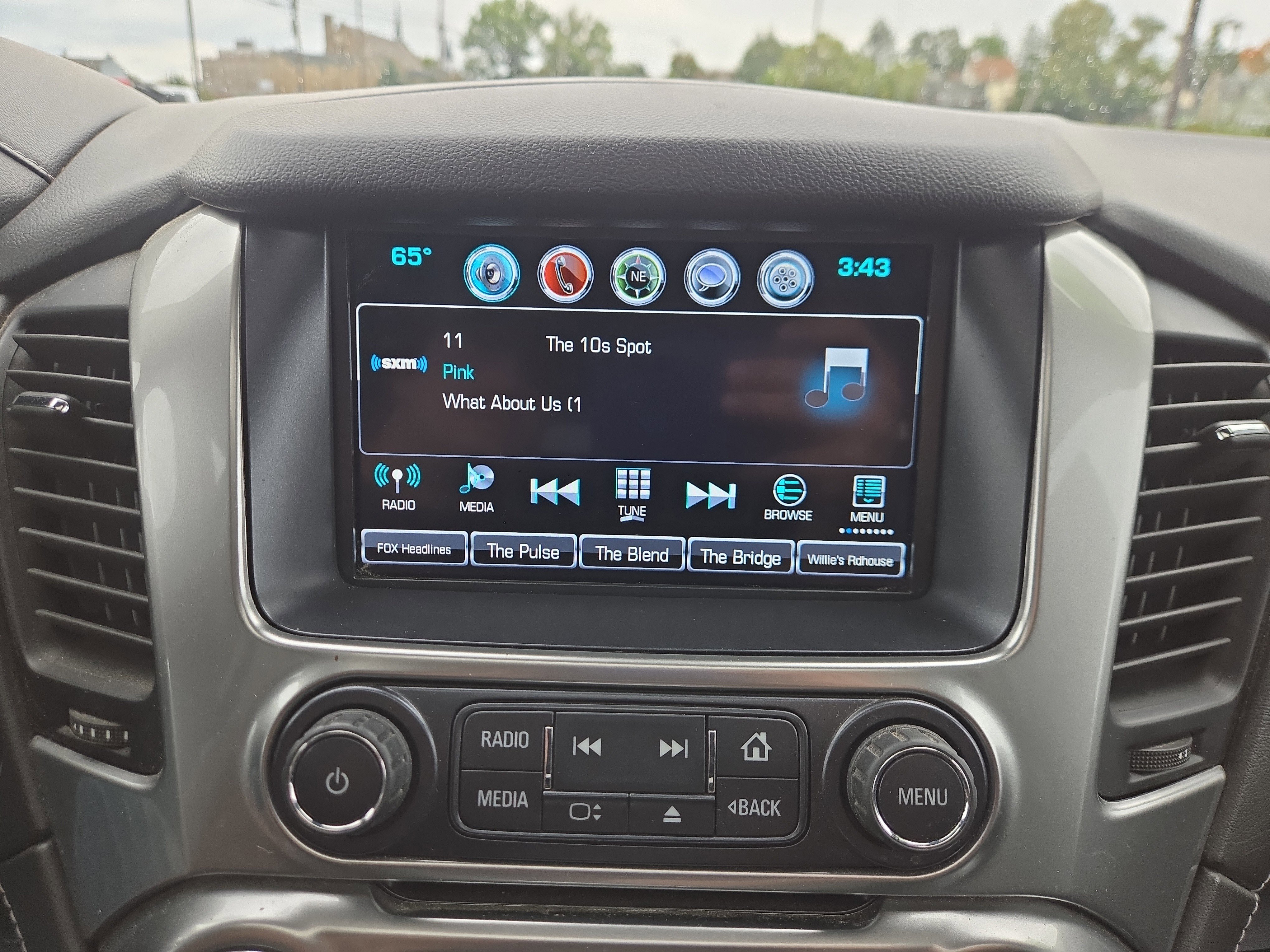 Used 2020 Chevrolet Tahoe LT image 26