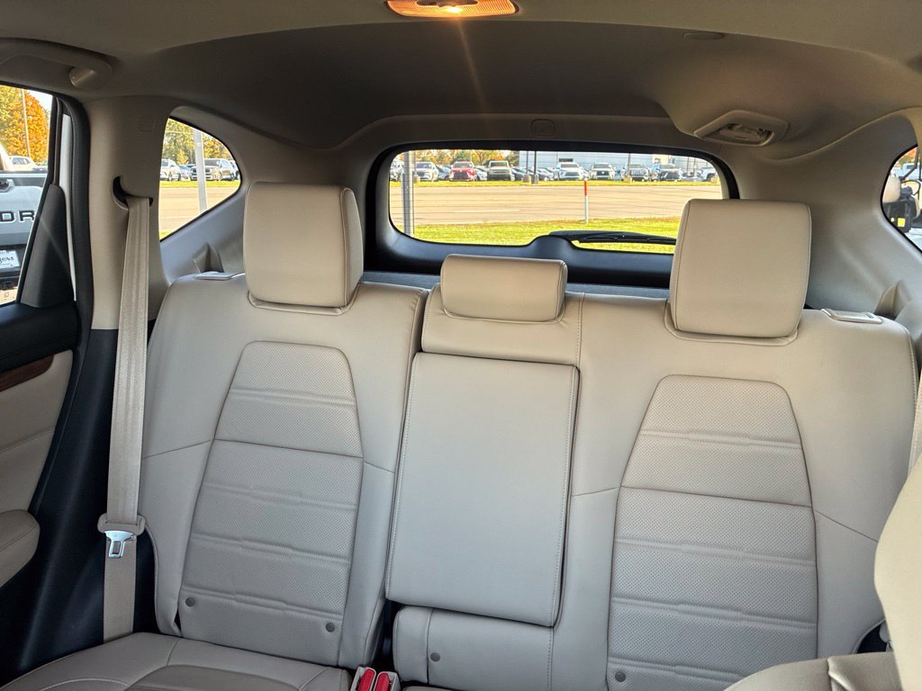 Used 2022 Honda CR-V Touring image 13