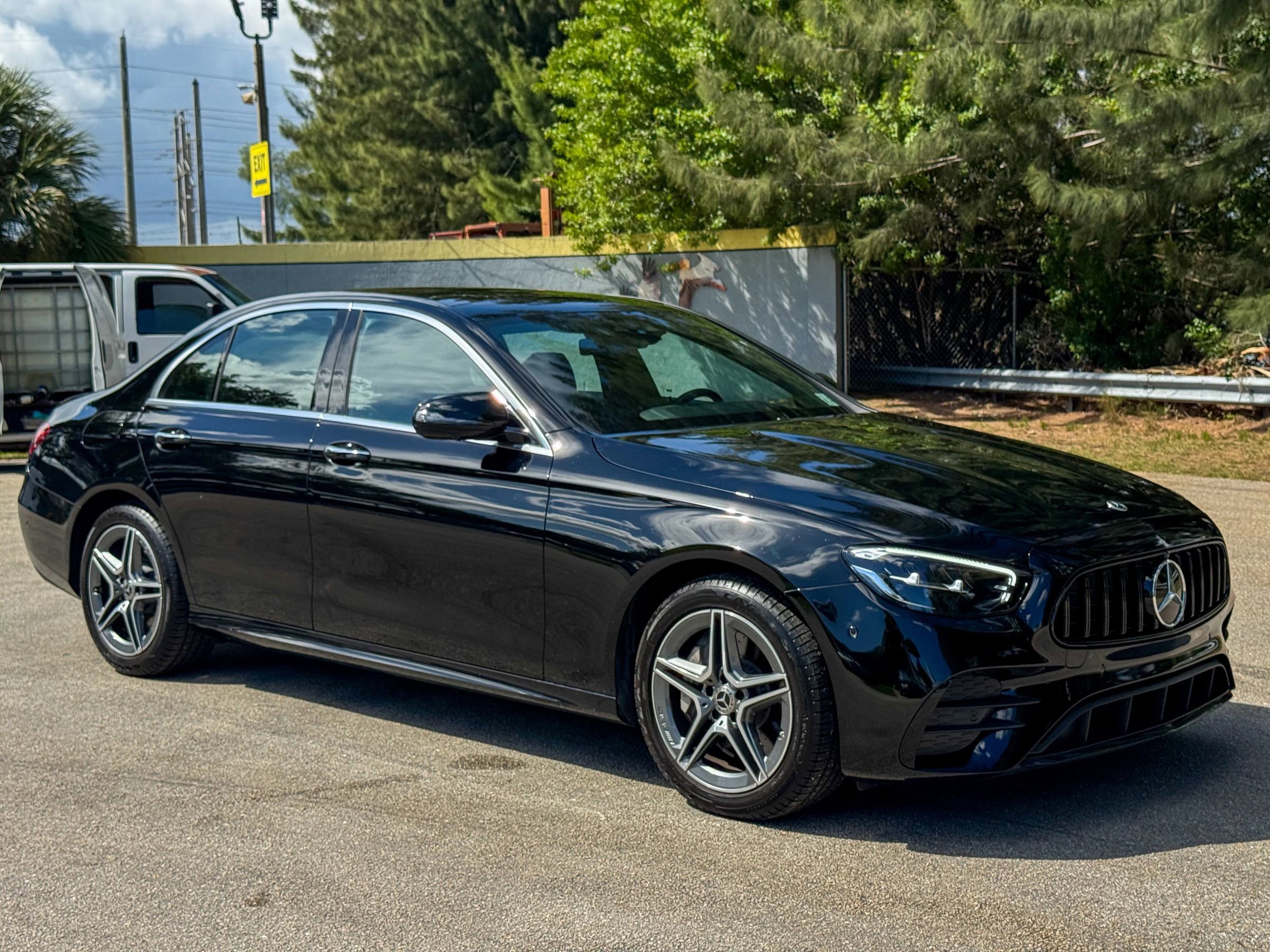 Used 2022 Mercedes-Benz E 450 4MATIC Sedan image 8