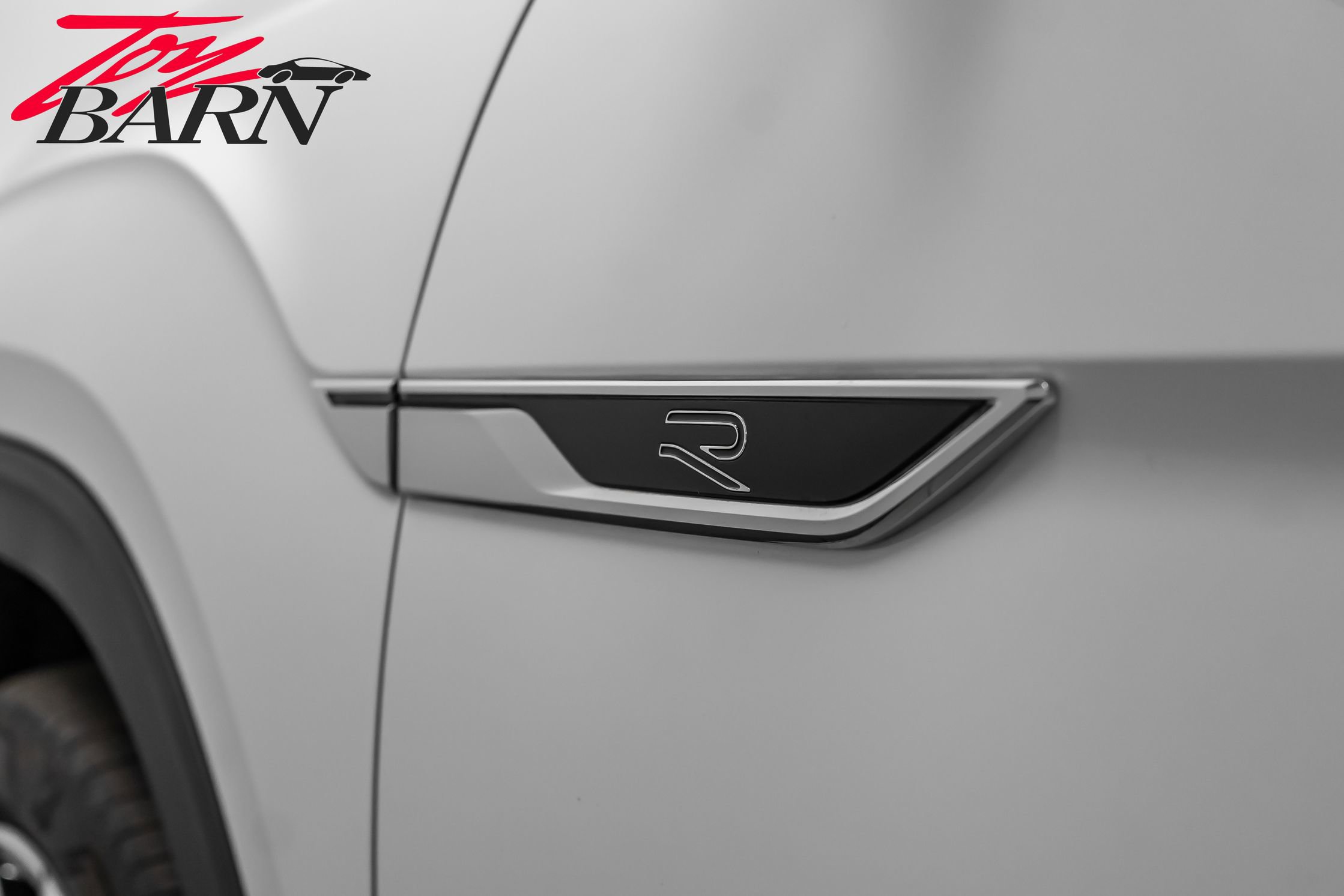 Used 2024 Volkswagen Atlas SEL Premium R-Line image 16