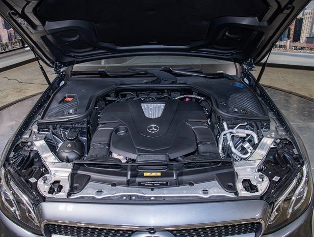 Used 2019 Mercedes-Benz E 450 4MATIC Cabriolet image 7