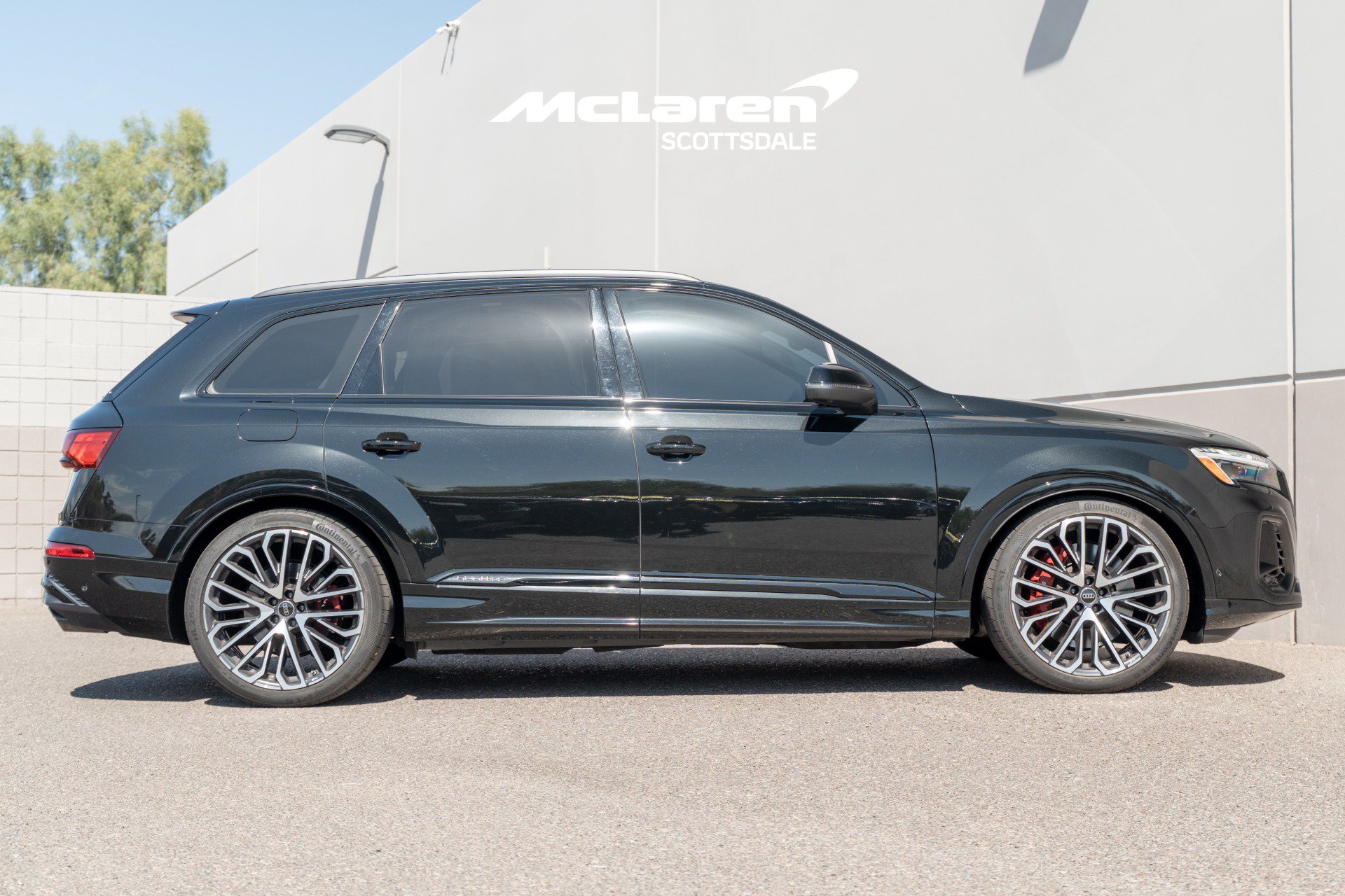 Used 2025 Audi SQ7 Prestige AWD/4WD image 8