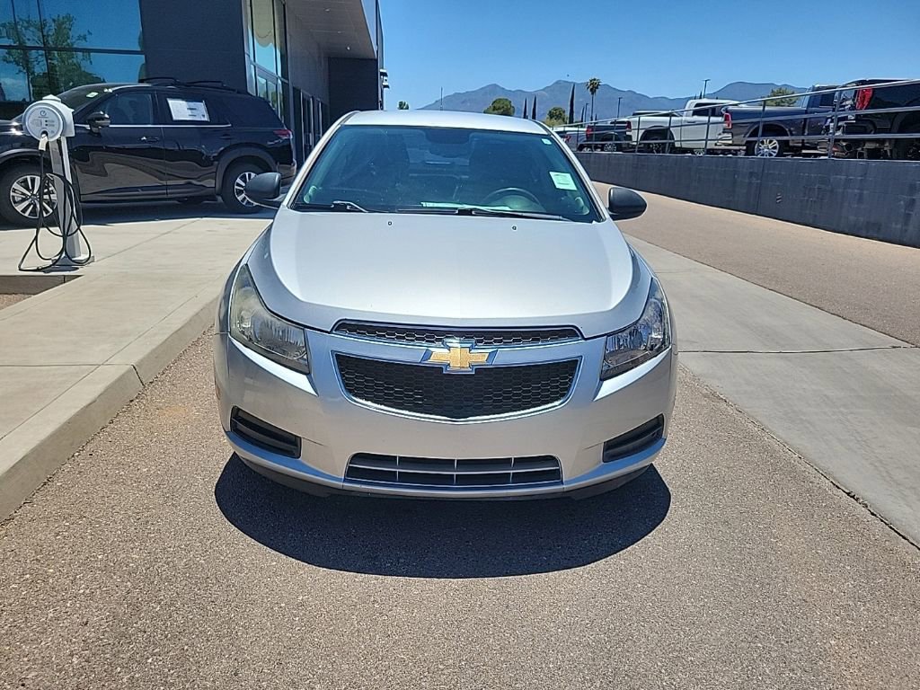 Used 2012 Chevrolet Cruze LS FWD image 2