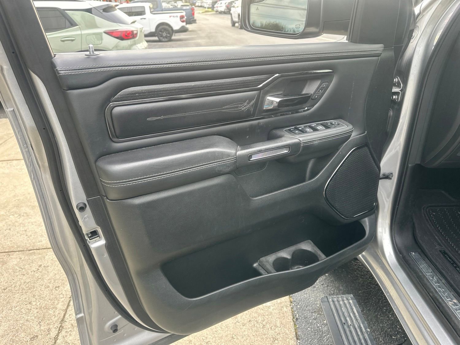 Used 2022 RAM 1500 Limited w/ Body Color Bumper Group AWD/4WD image 23