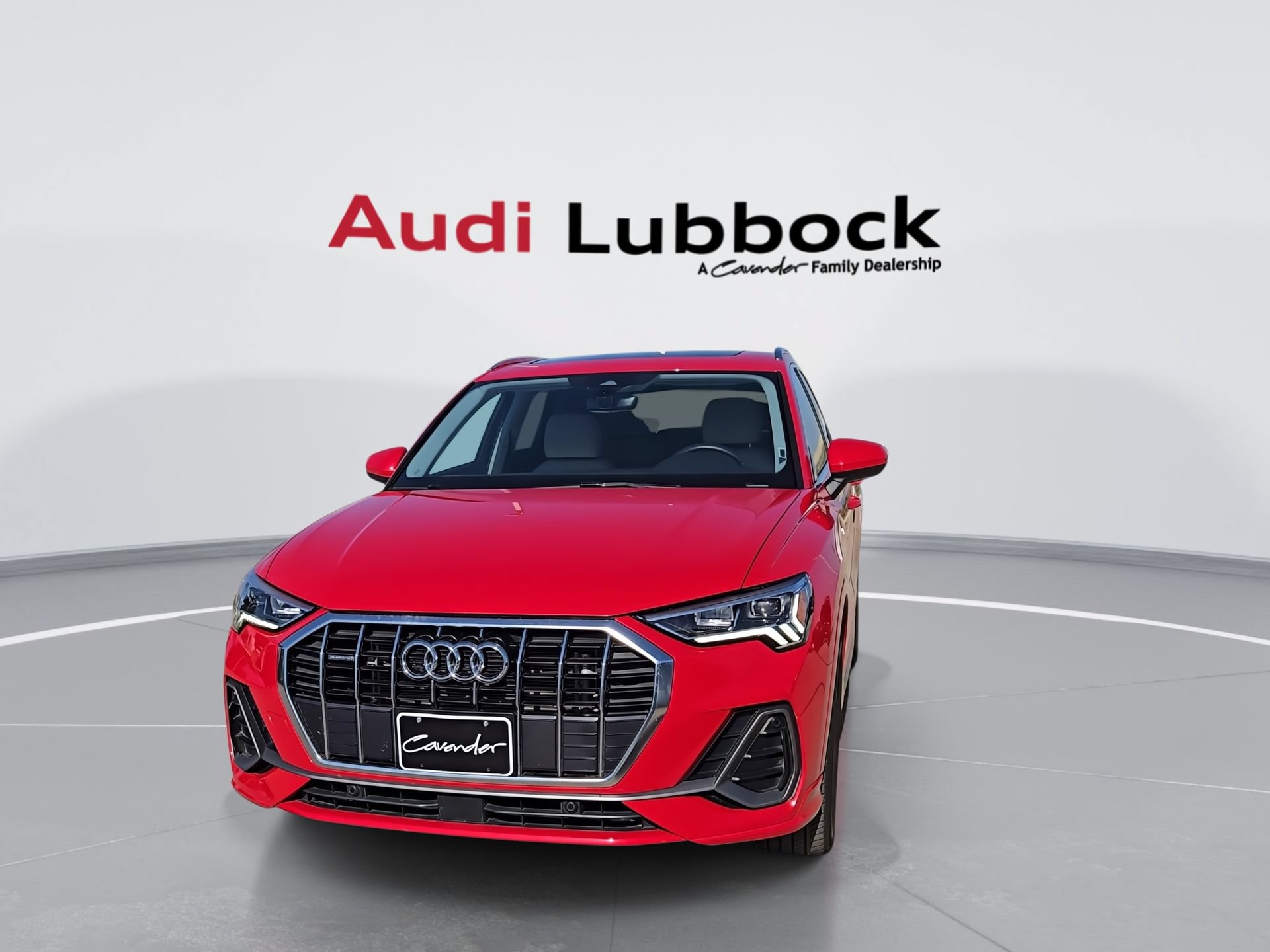 Certified 2025 Audi Q3 2.0T Premium AWD/4WD image 3