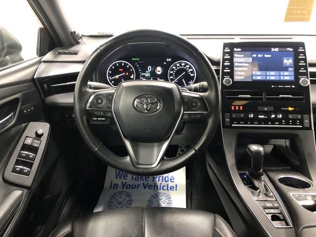 Used 2020 Toyota Avalon Touring w/ Advanced Safety Package image 16