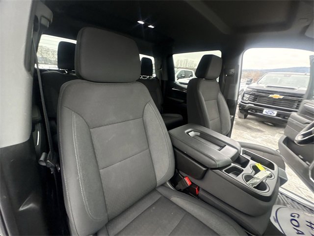 Used 2024 Chevrolet Silverado 1500 LT image 29