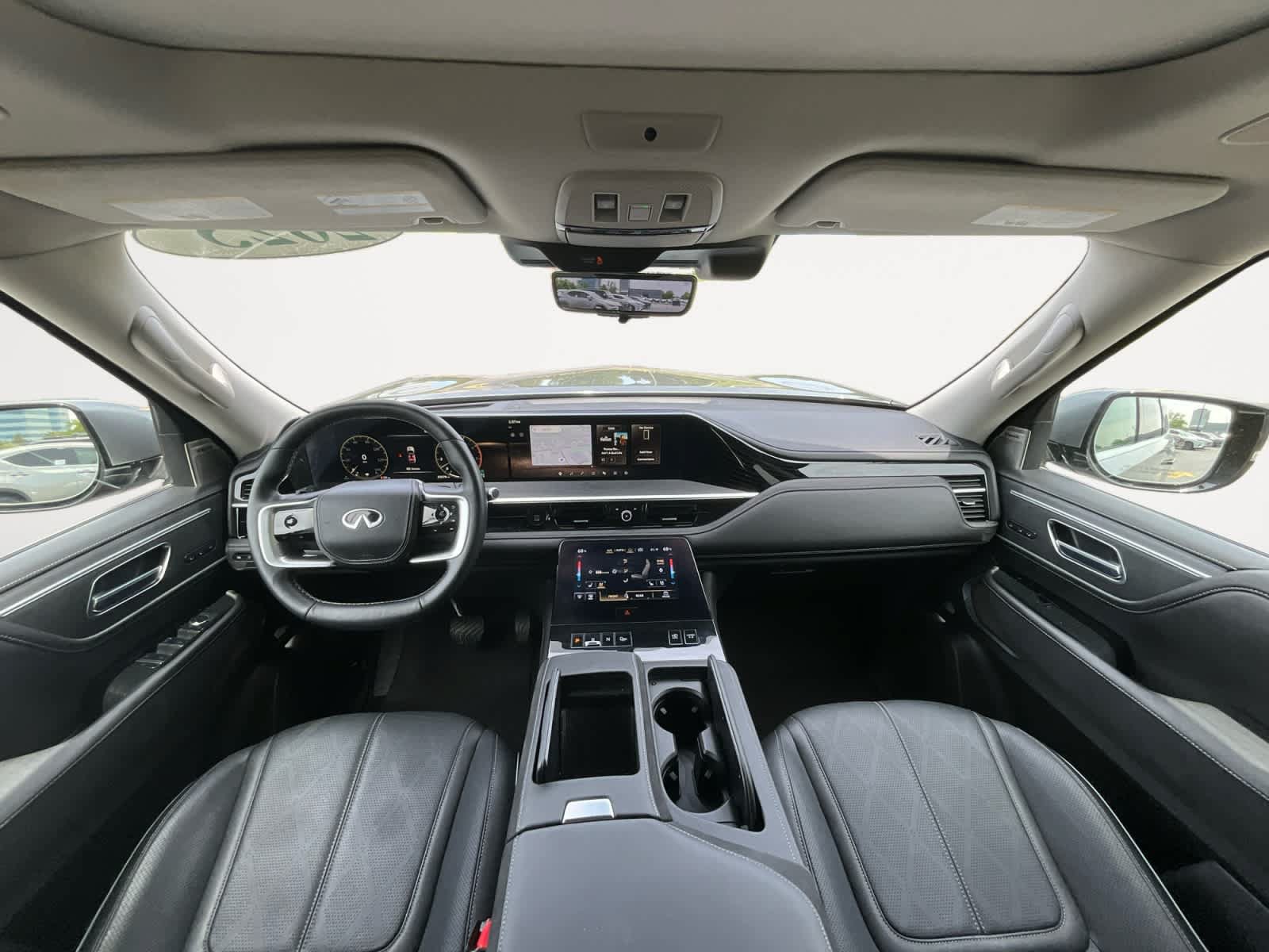 Used 2025 INFINITI QX80 Sensory w/ Exterior Package AWD/4WD image 13