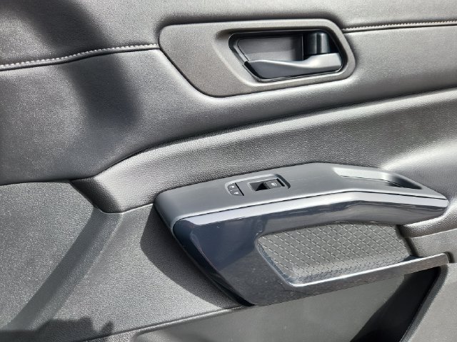 Certified 2024 Nissan Pathfinder SV AWD/4WD image 15