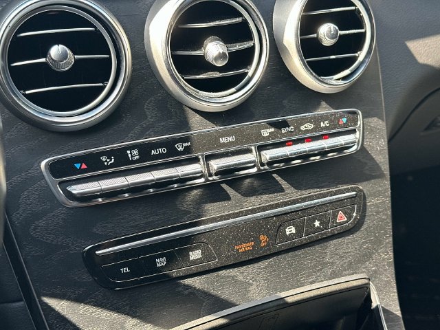 Certified 2023 Mercedes-Benz GLC 300 4MATIC Coupe image 29