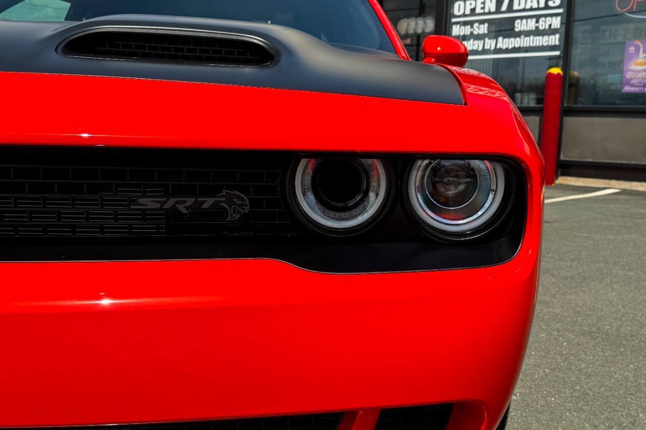 Used 2023 Dodge Challenger SRT Hellcat RWD image 13