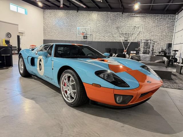 Used 2006 Ford GT RWD image 96