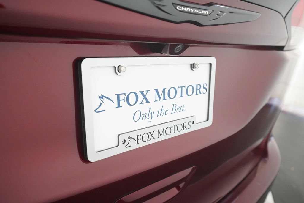 Used 2020 Chrysler Pacifica Touring-L Plus w/ S Appearance Package FWD image 39