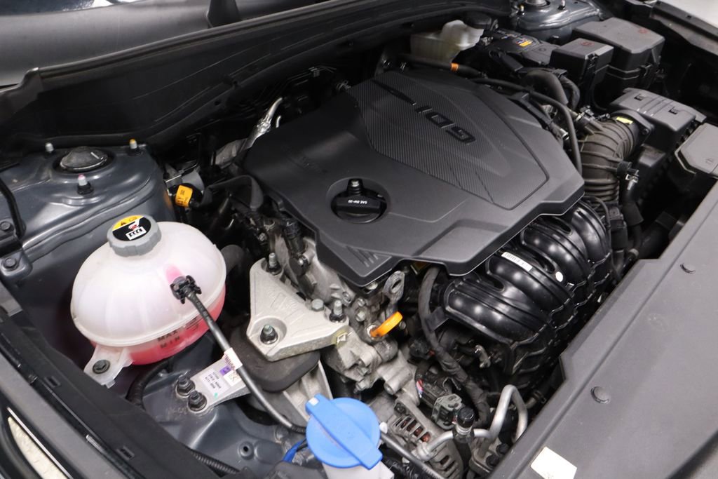 Used 2025 Kia Sportage LX image 15
