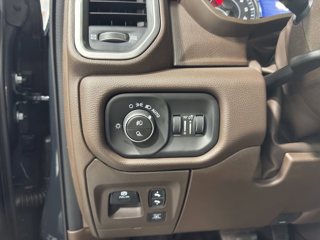 New 2026 RAM 1500 Laramie w/ Laramie Preferred Package AWD/4WD image 22