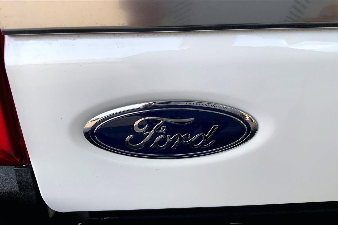 Certified 2025 Ford F350 King Ranch image 31