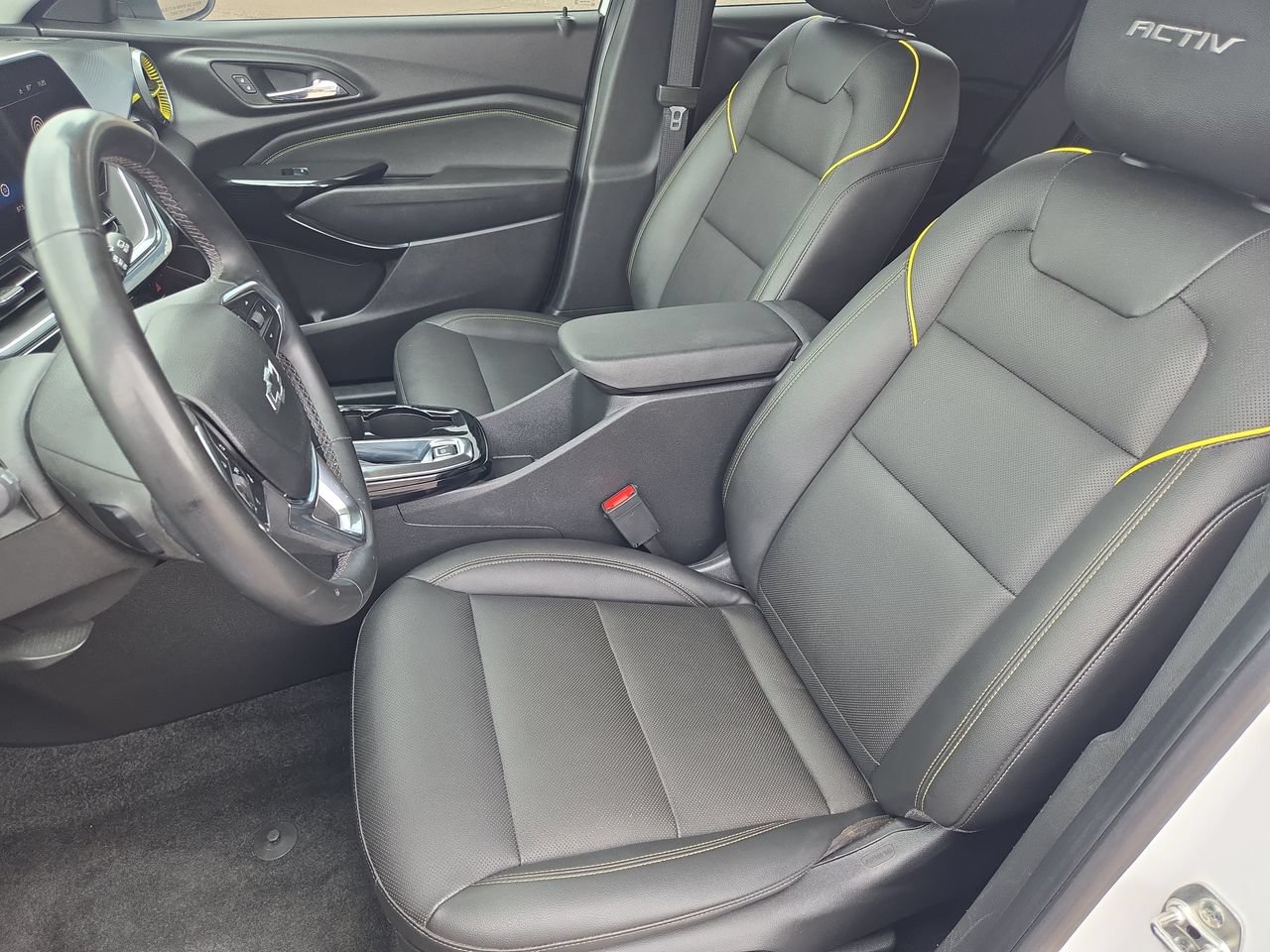 Used 2024 Chevrolet Trax ACTIV w/ Sunroof Package FWD image 14