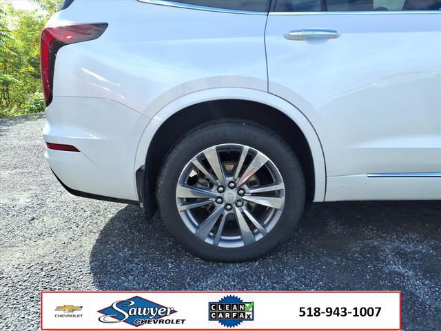 Used 2023 Cadillac XT6 Premium Luxury image 9