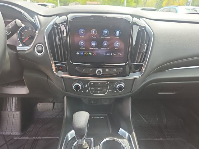 Used 2023 Chevrolet Traverse LT FWD image 19