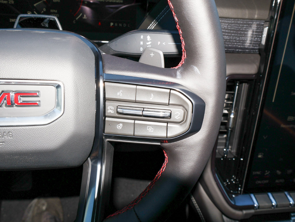 New 2026 GMC Yukon AT4 Ultimate AWD/4WD image 32