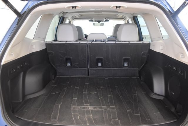 Used 2022 Subaru Forester Limited AWD/4WD image 16