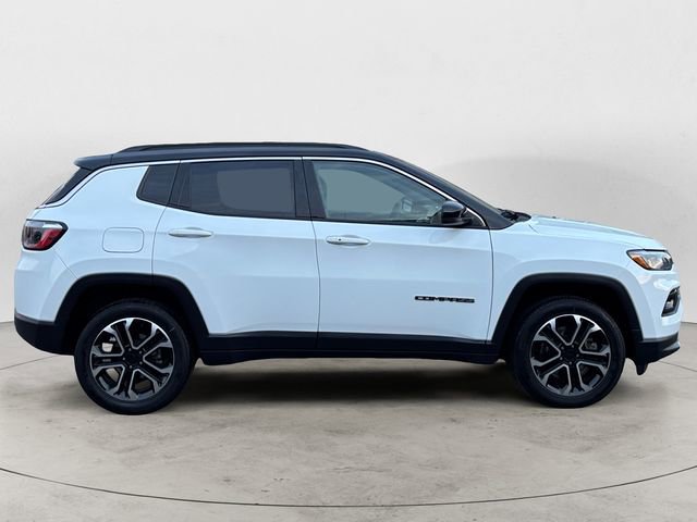 Used 2023 Jeep Compass Limited AWD/4WD image 6