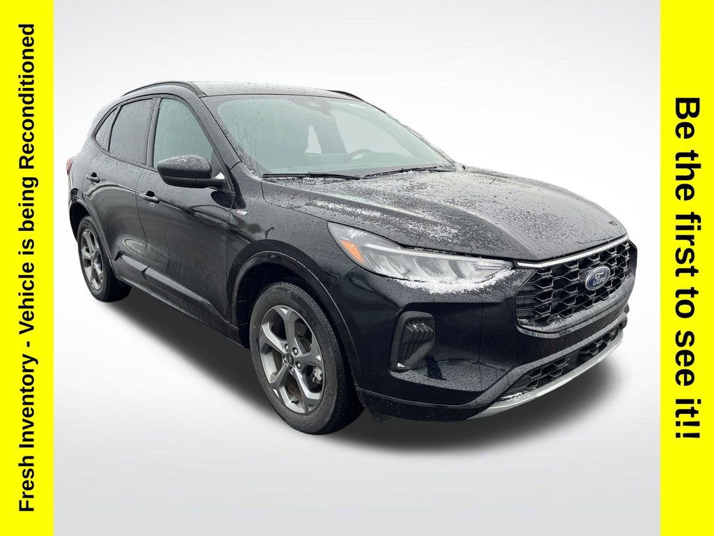 Used 2023 Ford Escape ST-Line w/ Tech Pack #1 image 7