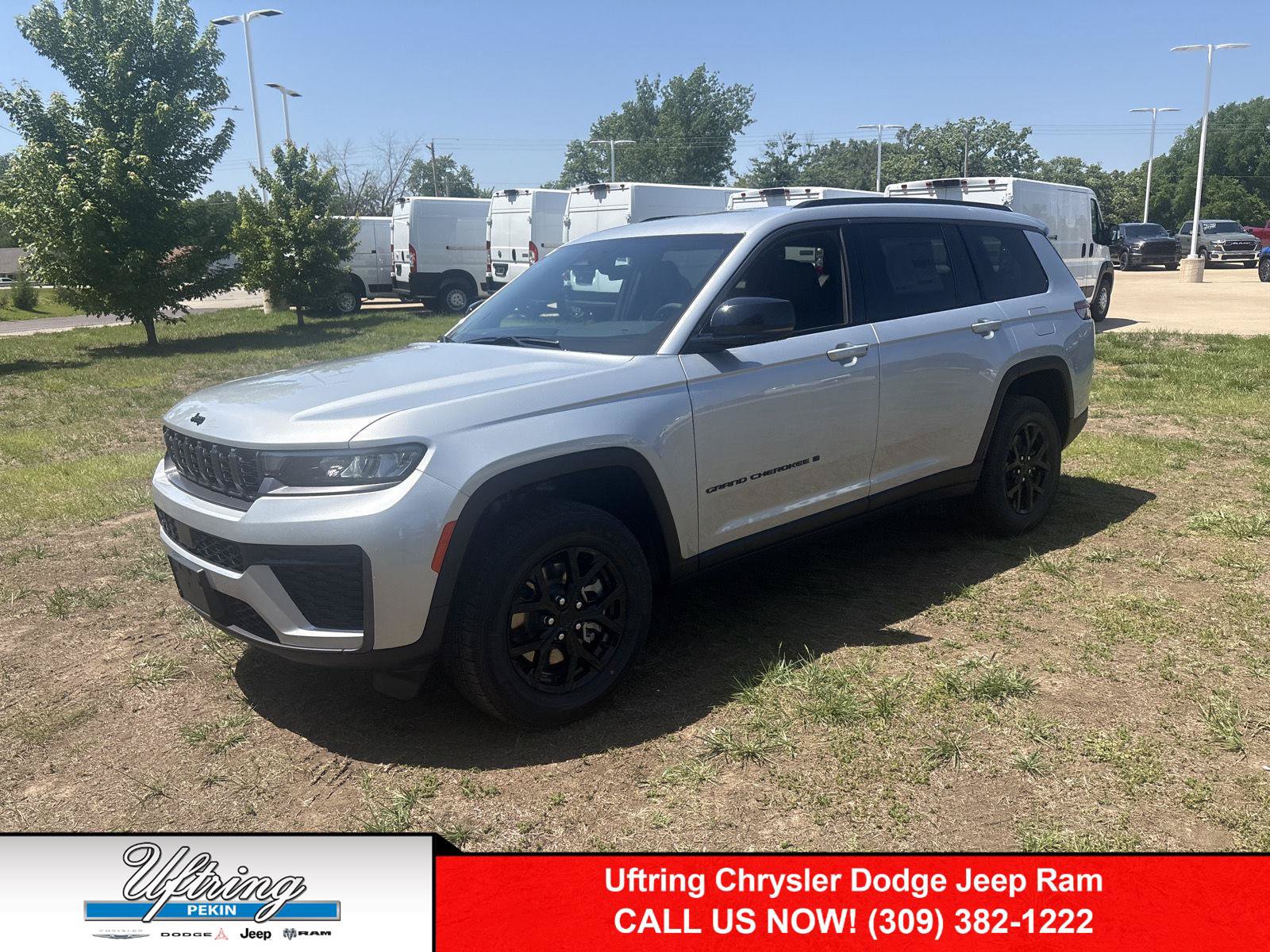 New 2026 Jeep Grand Cherokee L 4WD image 1