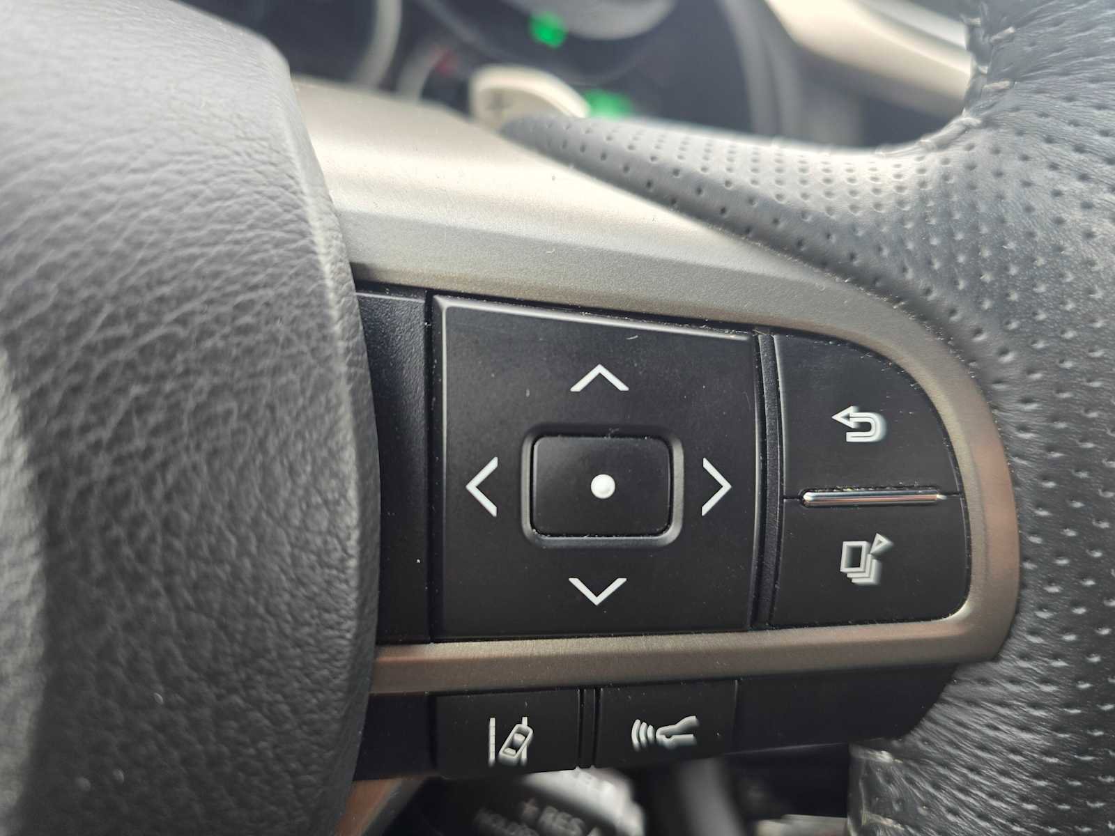 Used 2017 Lexus RX 450h F Sport image 32