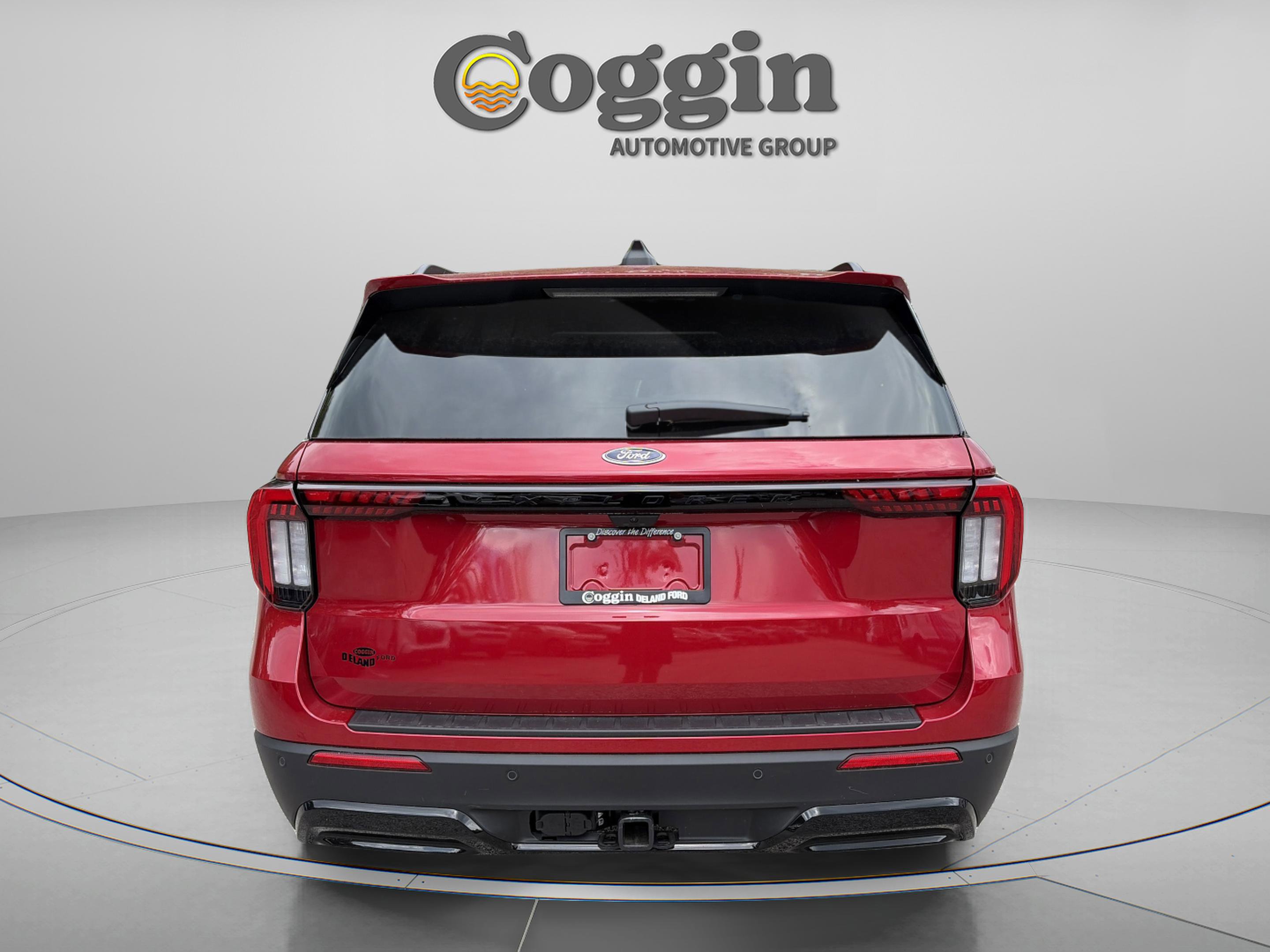New 2026 Ford Explorer ST-Line w/ ST-Line Street Pack RWD image 4
