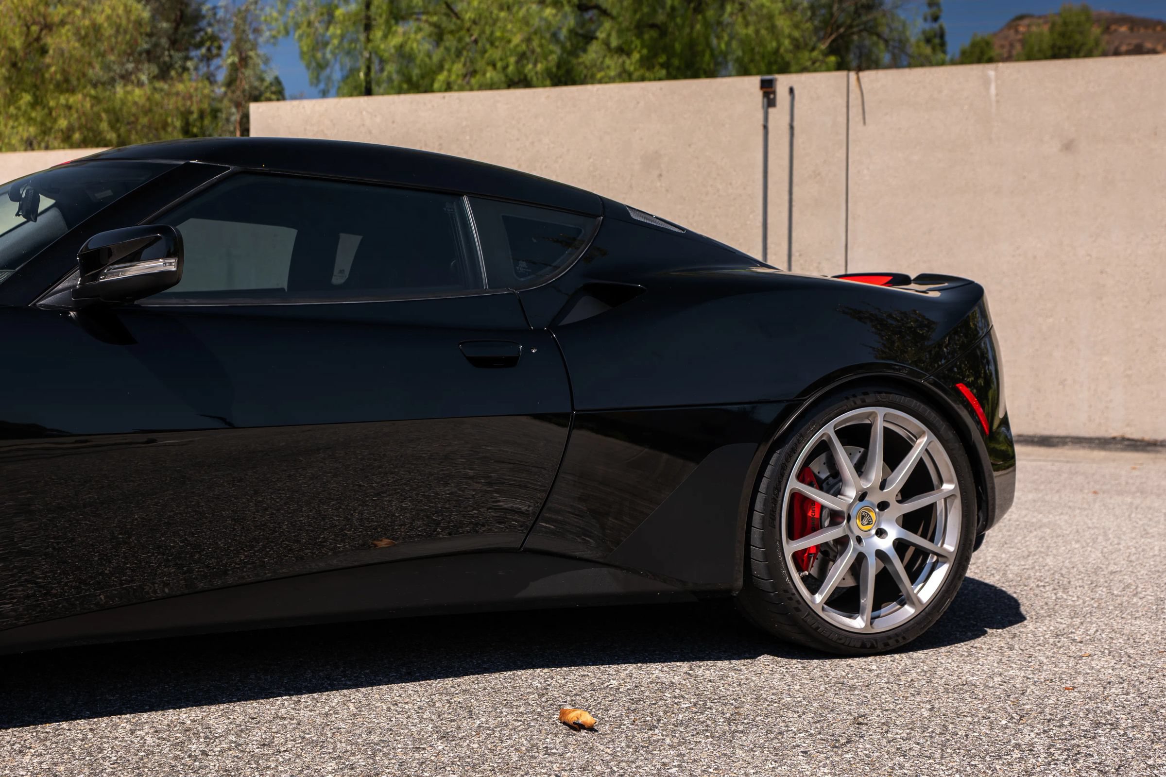 Used 2020 Lotus Evora RWD image 15