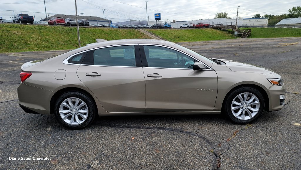Used 2023 Chevrolet Malibu LT FWD image 14