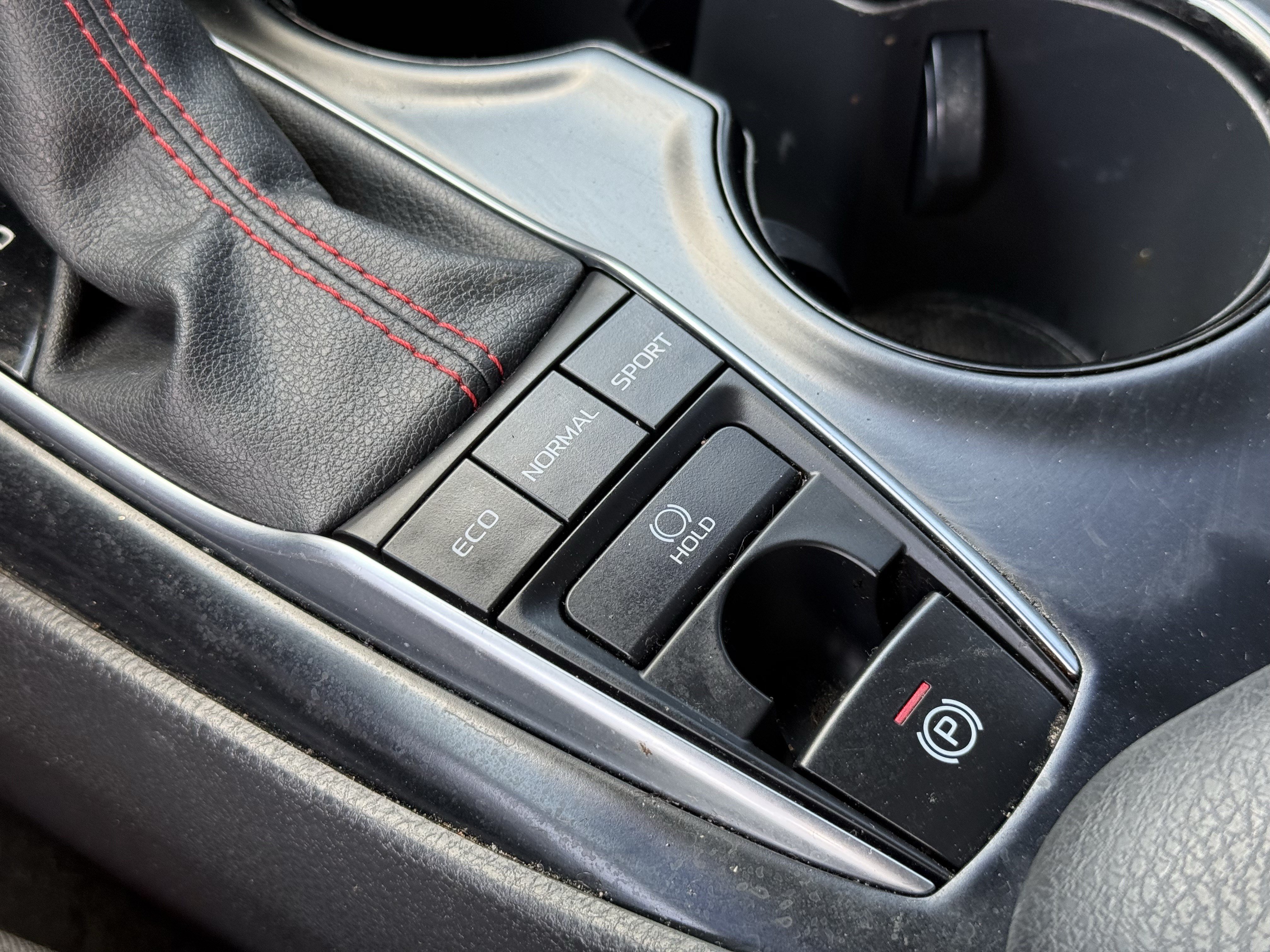 Used 2020 Toyota Camry TRD FWD image 24