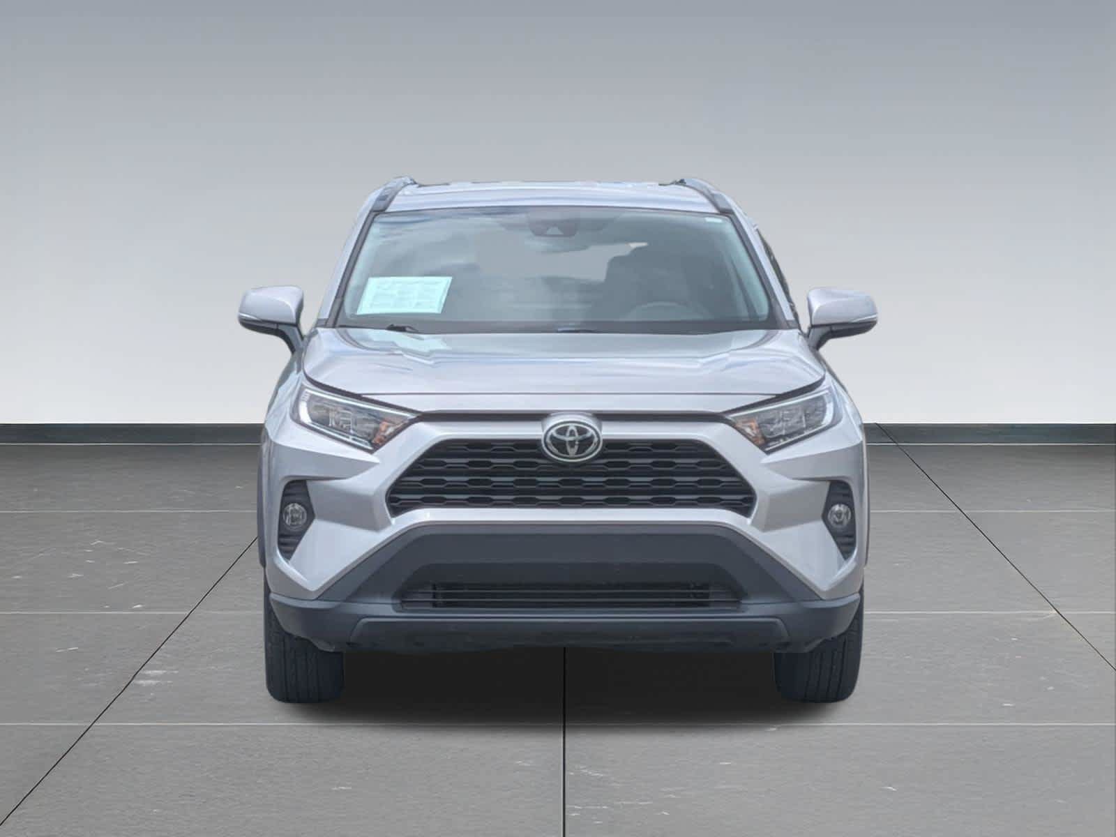 Used 2021 Toyota RAV4 XLE FWD image 9