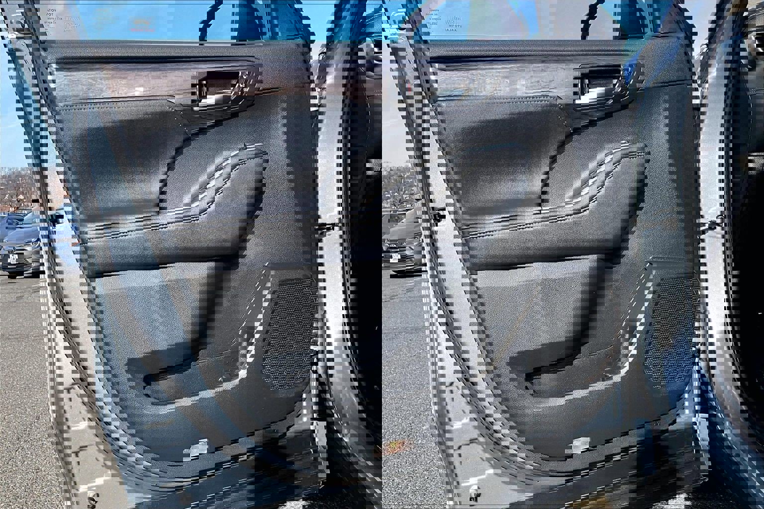 Used 2020 Toyota Highlander Limited image 22